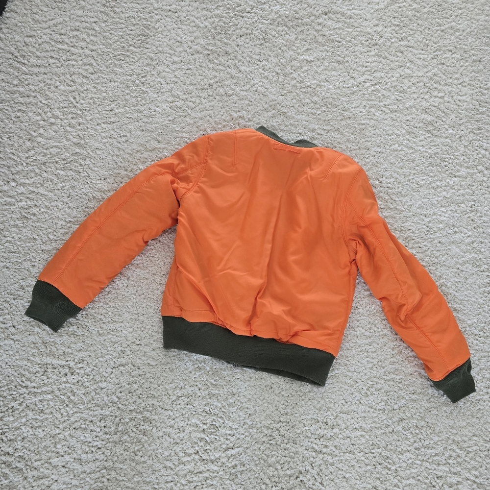 Alpha Industries, Green Bomber Jacket, Size M - Picture 7 of 13